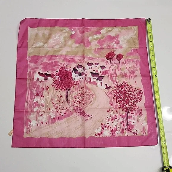 Pink Tan White Cream Countryside Print 100% Polyester Scarf - Picture 4 of 7